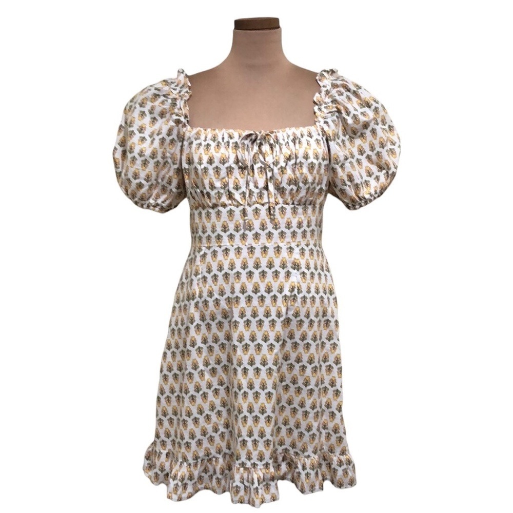 Dizzy Lizzy Dress Stitch Fix Size Large Ivory Yellow Floral Print